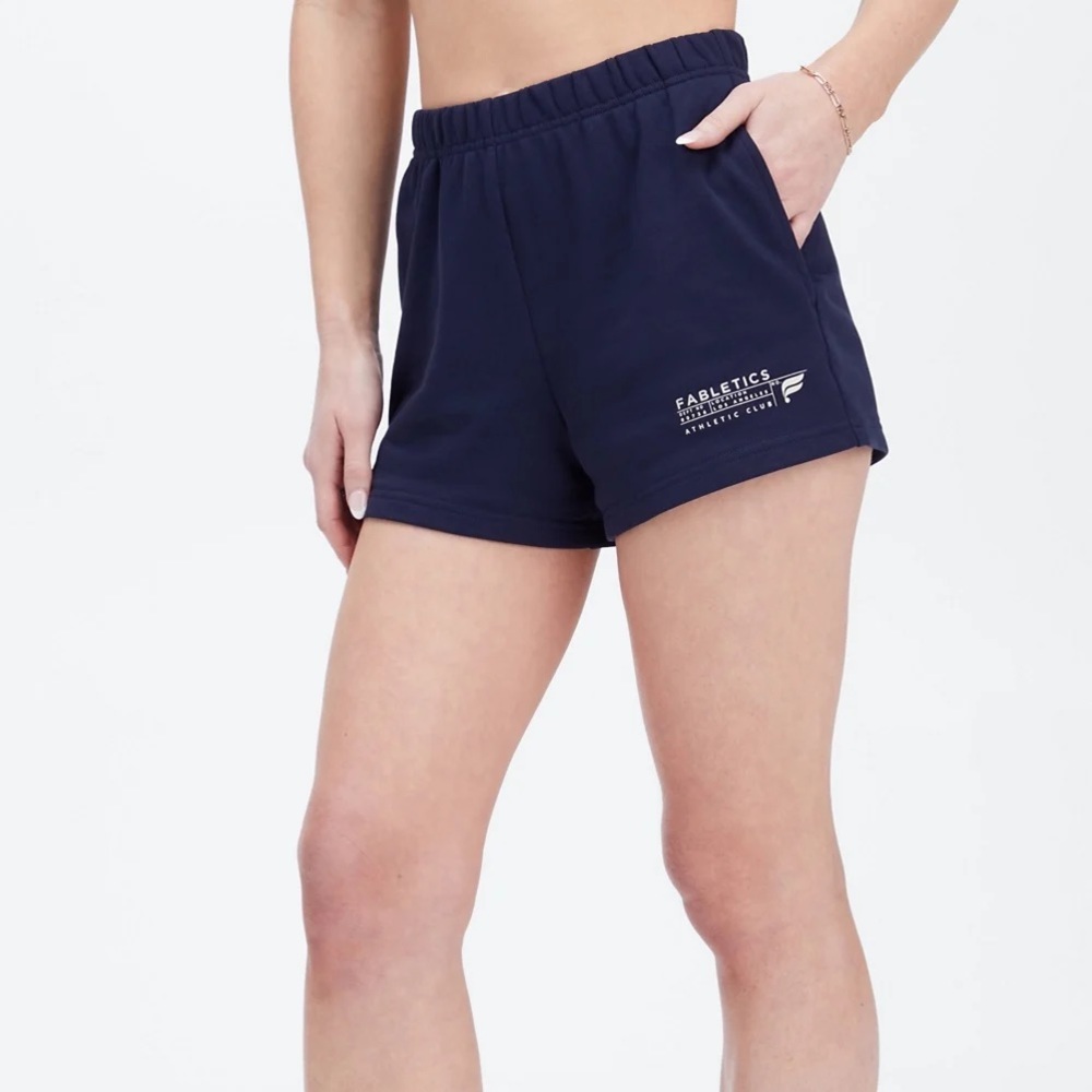 Fabletics Lightweight Go-To Slim Short - Picture 2 of 2